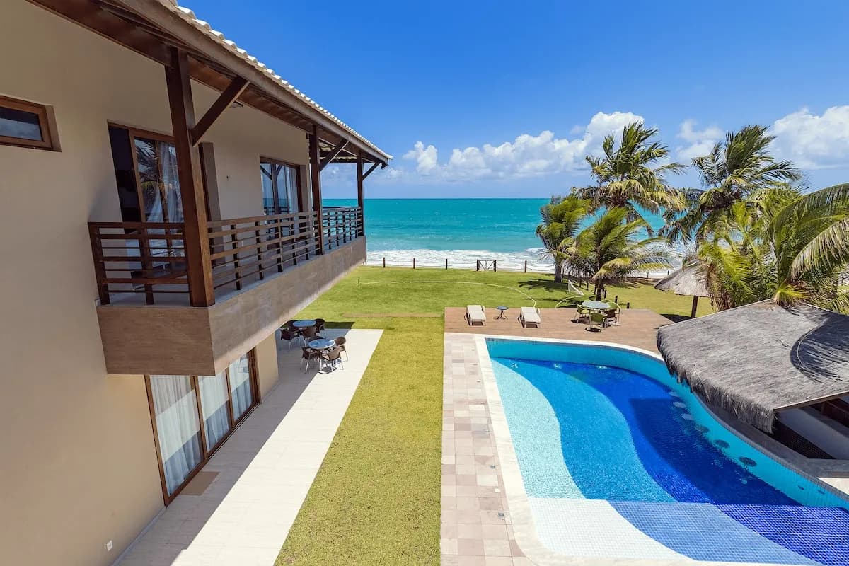 Golden Breeze Villa