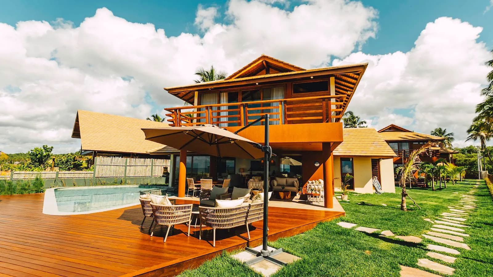Complexo Bungalows de Mamucabinha — 1/57